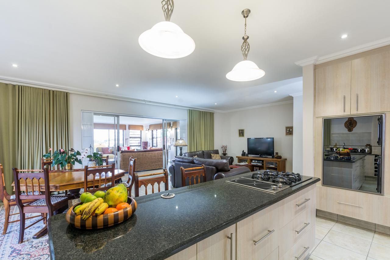 Oceanview B&B East London Buitenkant foto