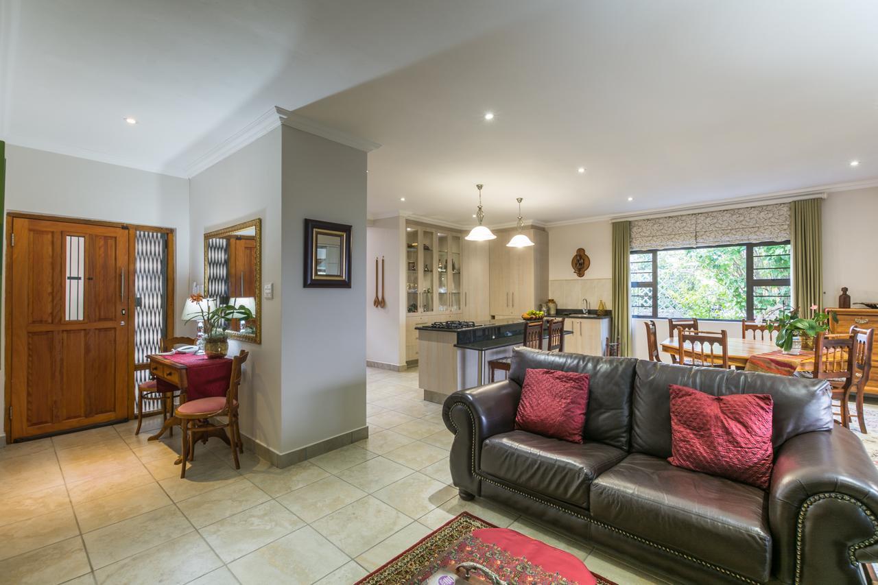 Oceanview B&B East London Buitenkant foto