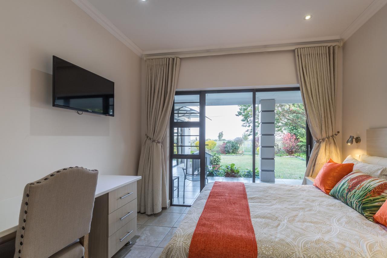 Oceanview B&B East London Buitenkant foto